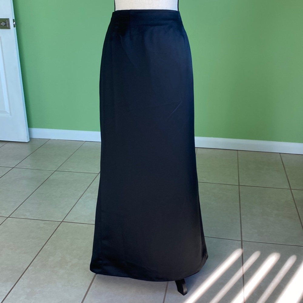 Long Black Satin Skirt…